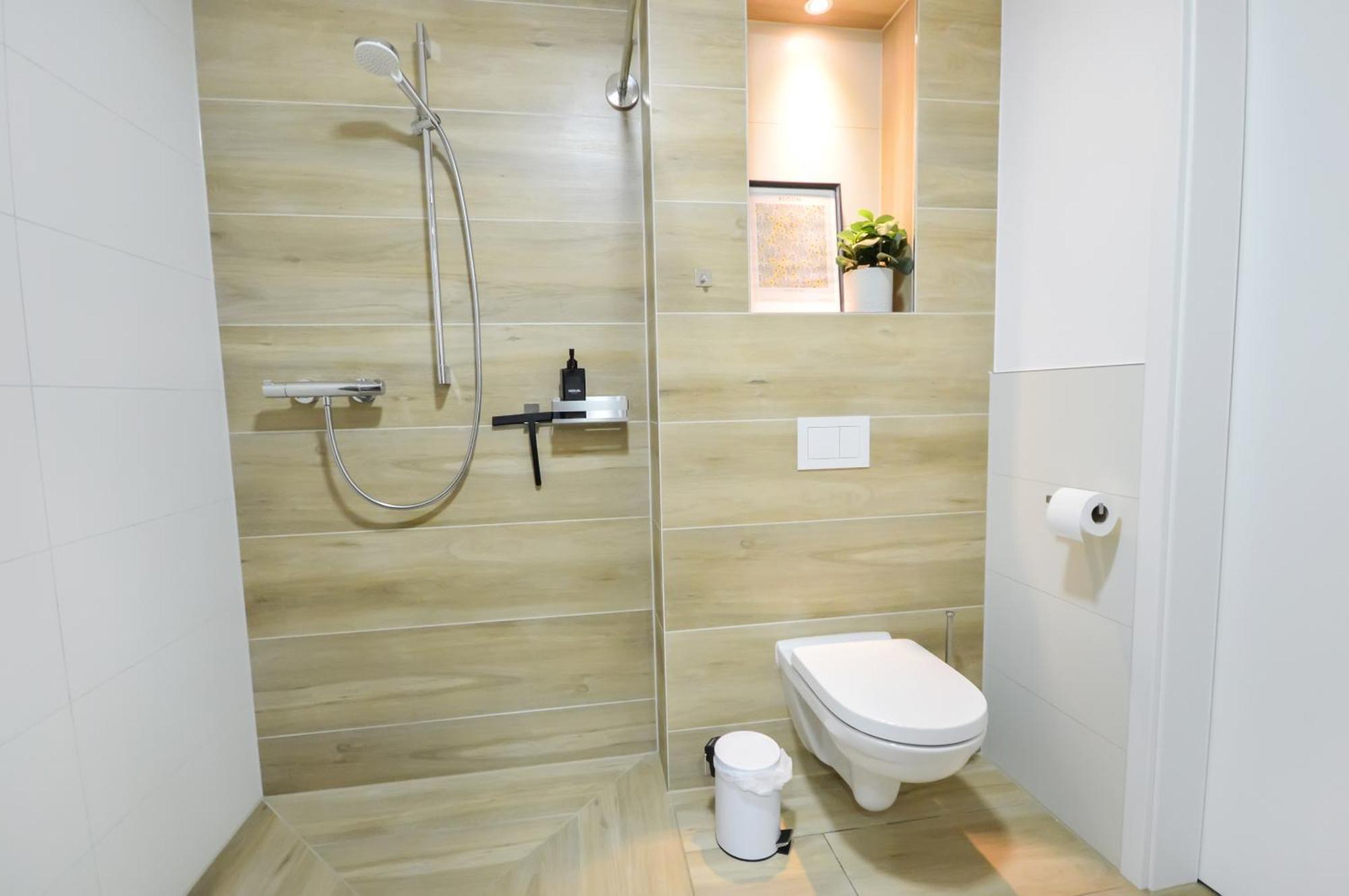 At Weinmeister - Life & Style Apartments บีเลอเฟล์ด ภายนอก รูปภาพ